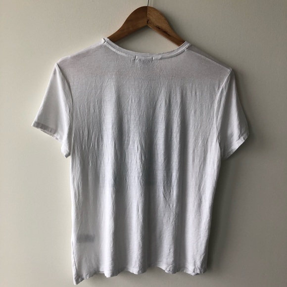 Noir Et Blanc Graphic Tee Shirt - Picture 2 of 4